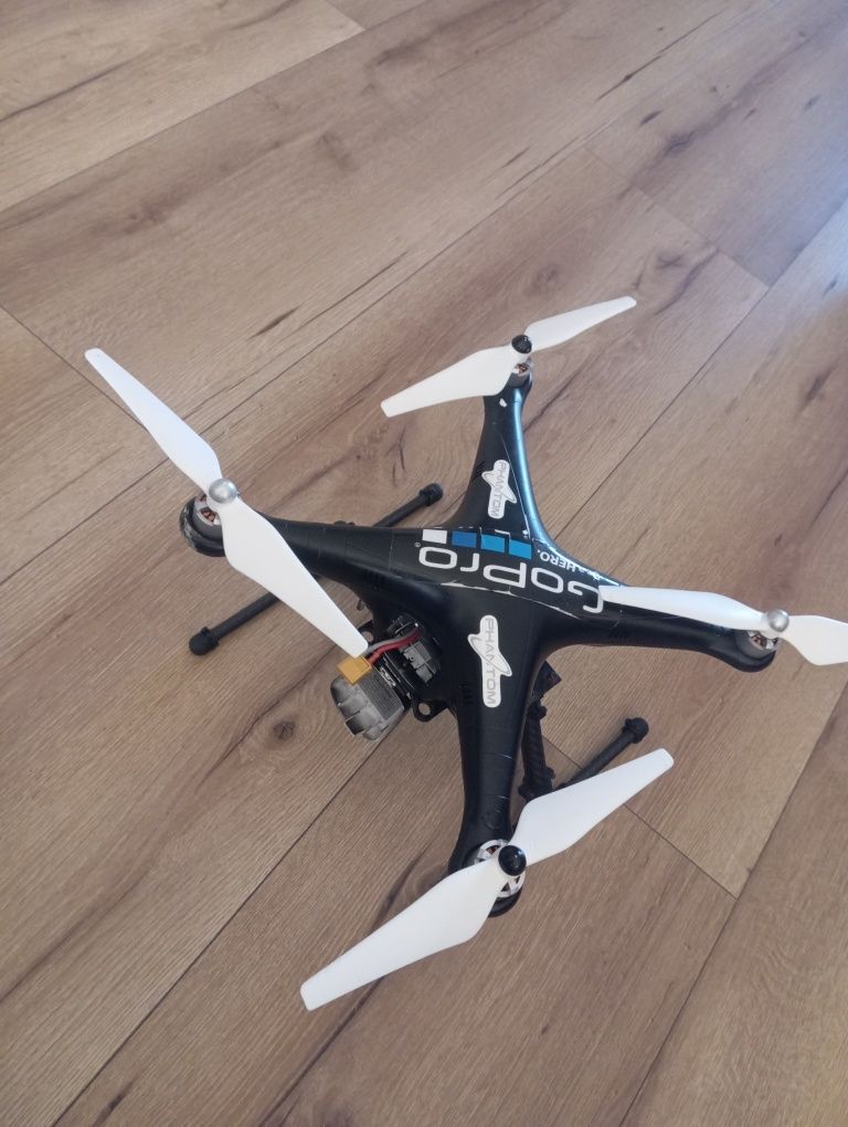 Dron dji Phantom 1