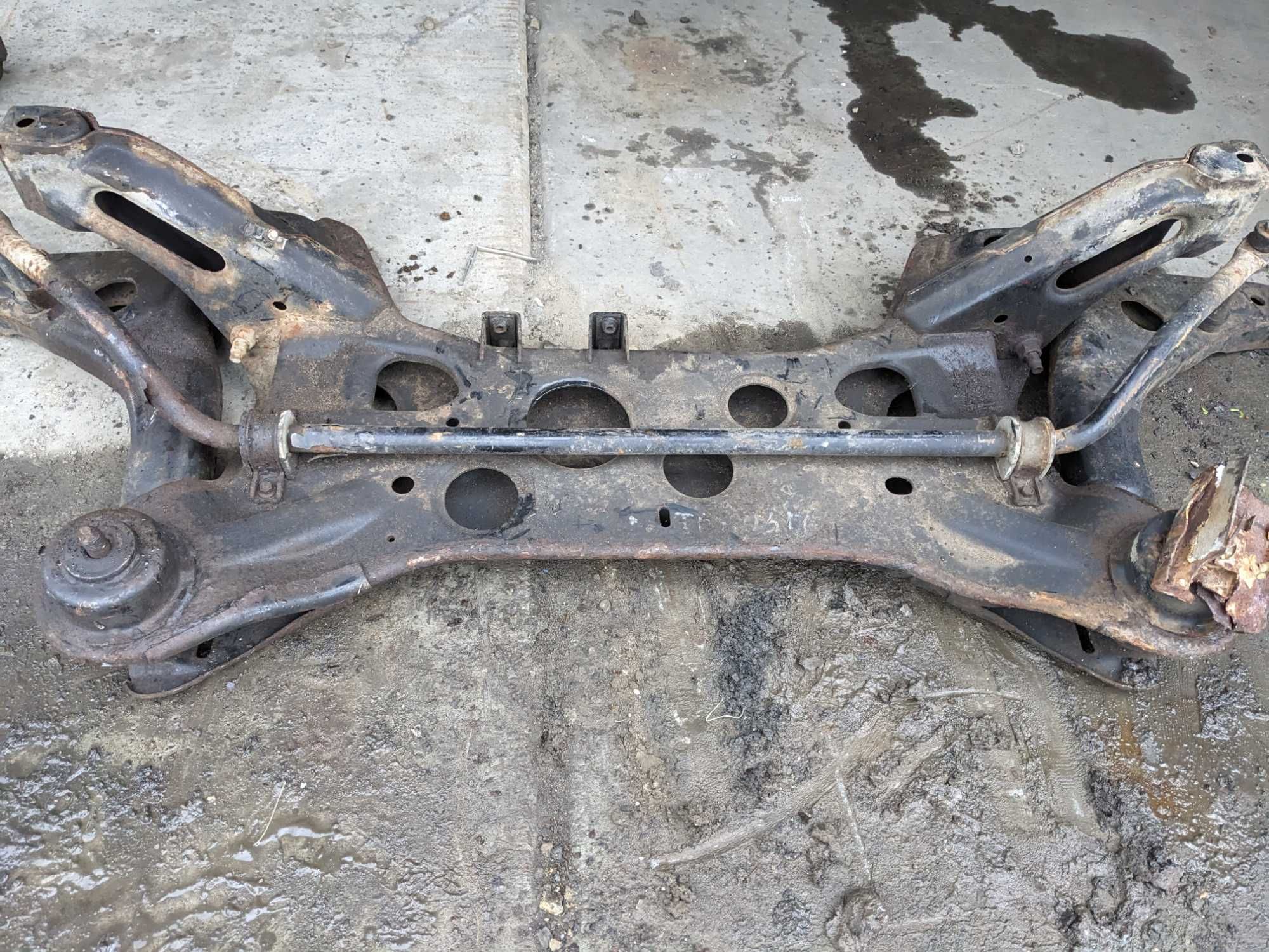Ford Transit MK5 Sanki Wózek Belka Kołyska Trawers Przód Przednie