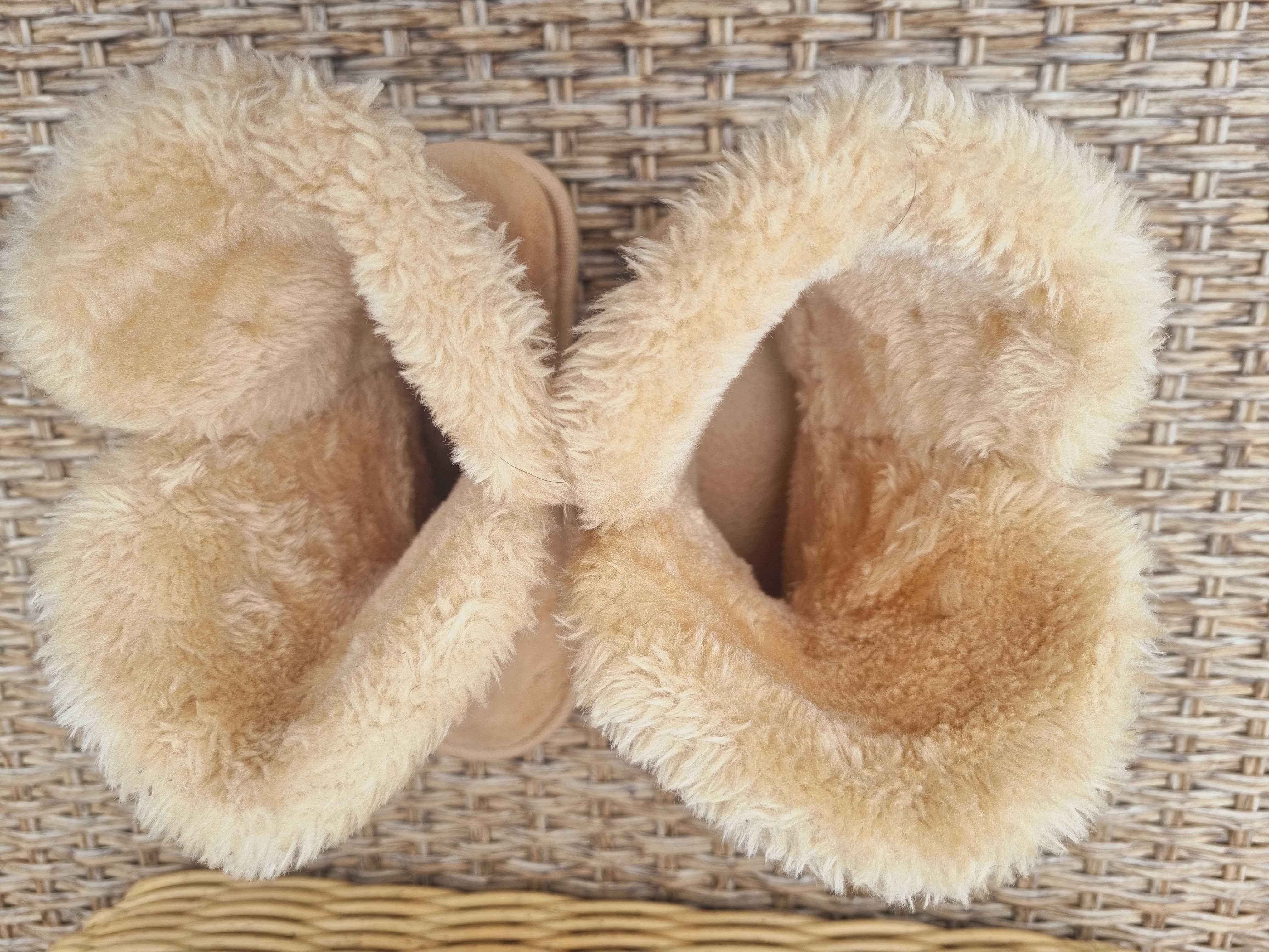 Buty EMU beżowe R 32 botki śniegowce eskimoski mukluki mamufy