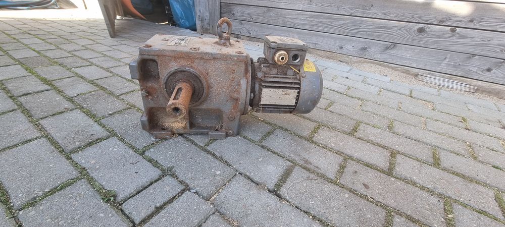 Silnik elektryczny