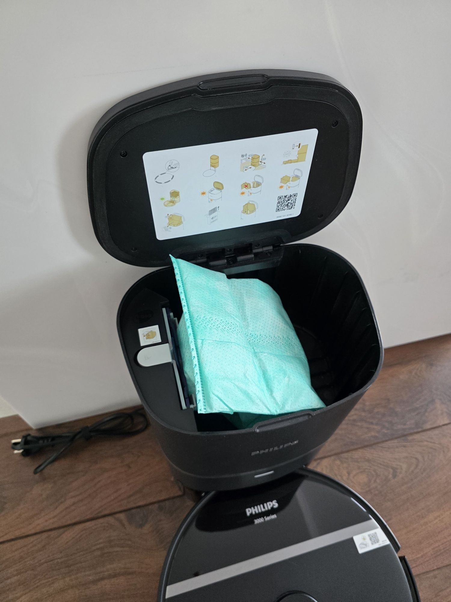 Robot odkurzający i mop Philips HomeRun serii 3000 z mapowaniem