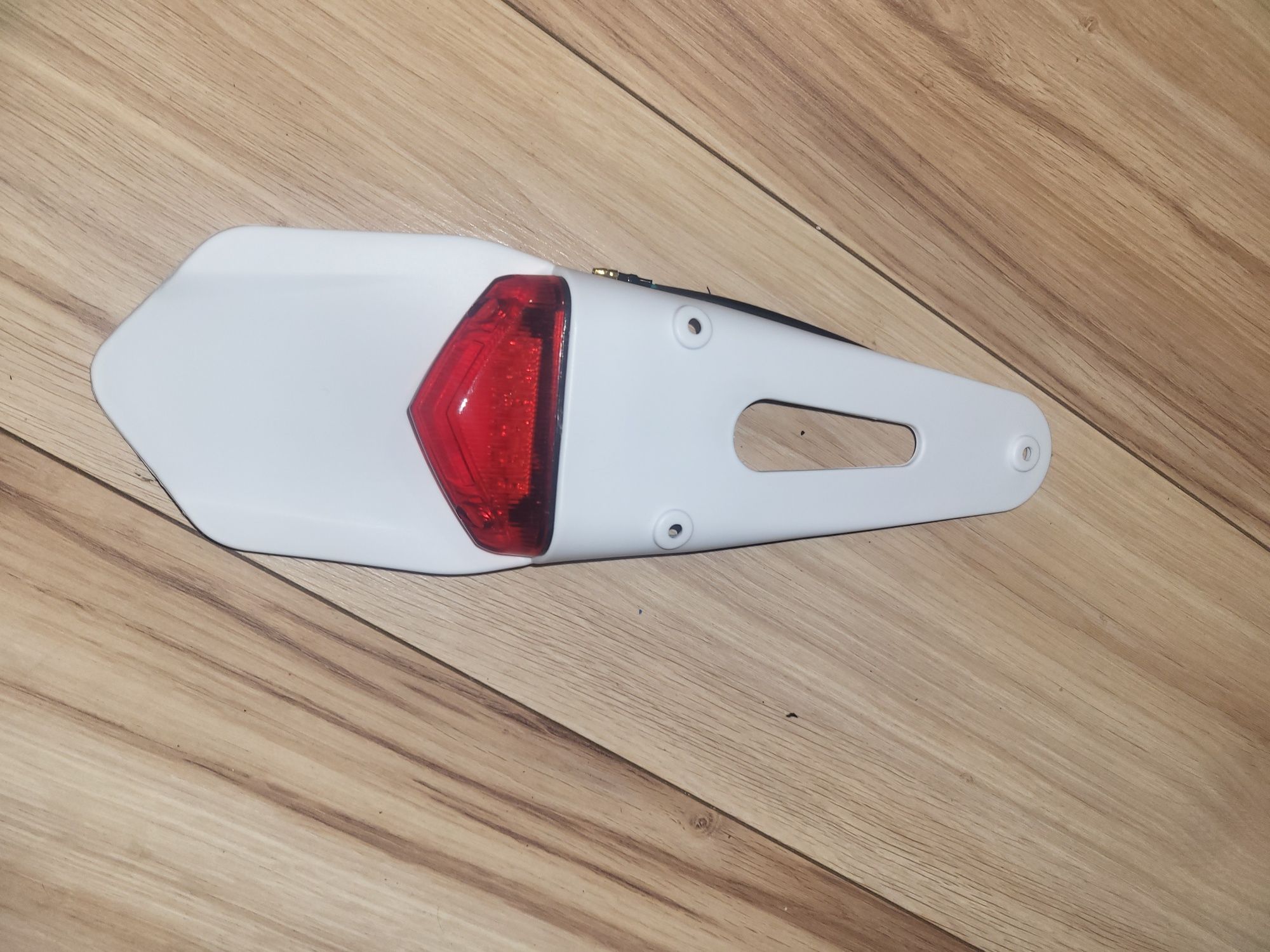 Łapka tył tylnia hamulca stop husqvarna 125 200 te 250 300 tx 350 450