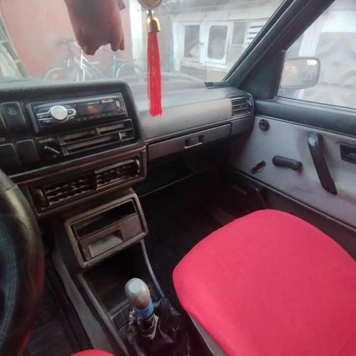 Продається автомобіль фольцваген джета 2 1989 р