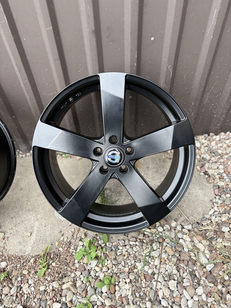 Koła alufelgi 19” 5x108 czarne mat