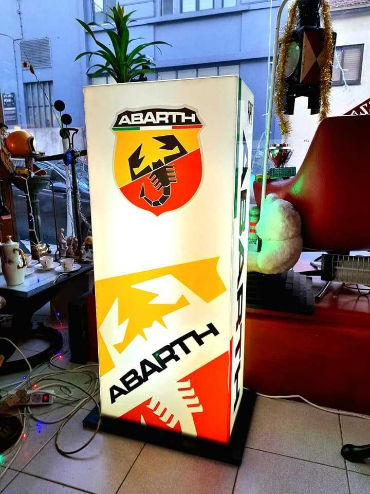 Painel luminoso Abarth