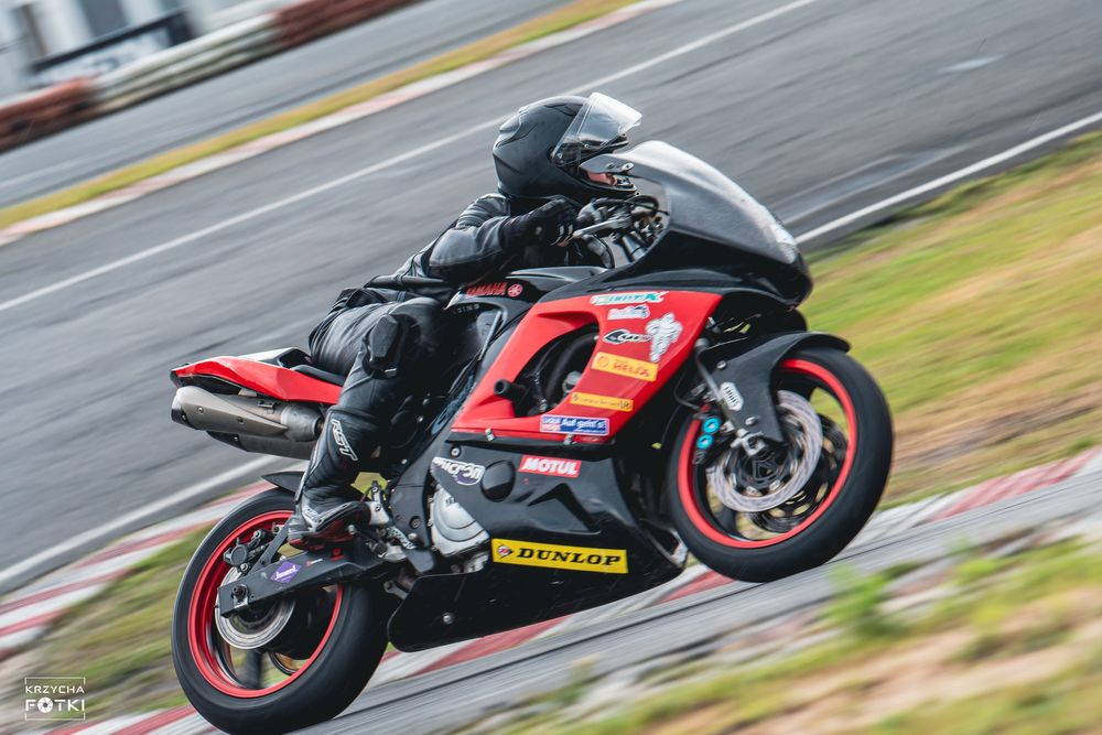 Motocykl torowy Yamaha Thundercat 600