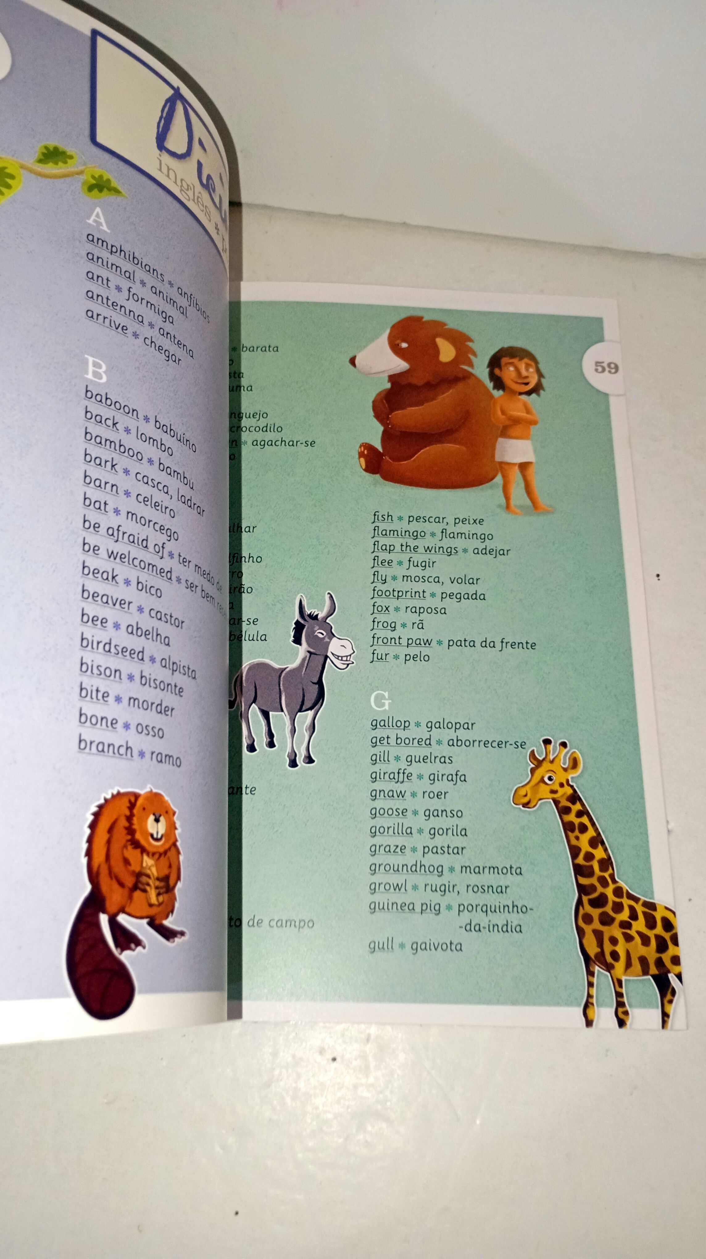 O Livro da Selva - Dicionário Visual Bilingue - Reino Animal