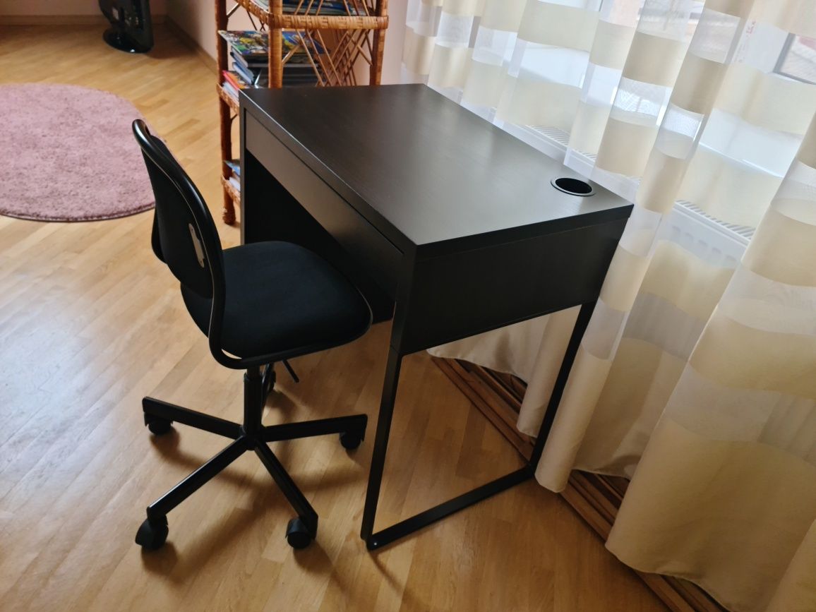 Комп'ютерний стіл + крісло