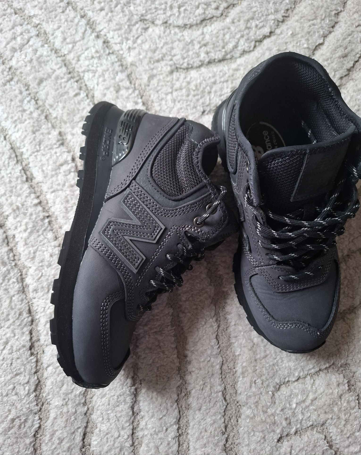 Buty sneakersy wysokie damskie New Balance