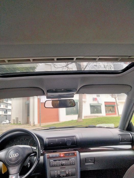 Vendo Audi A4 1.9 TDI