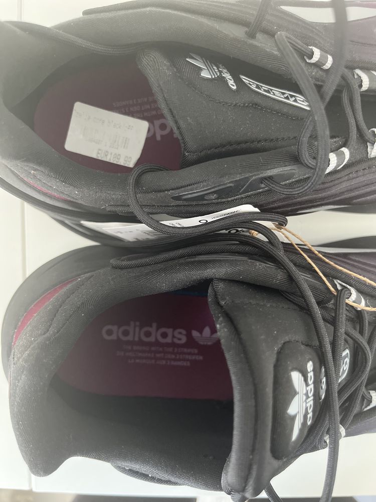 Кросівки Adidas Ozelia