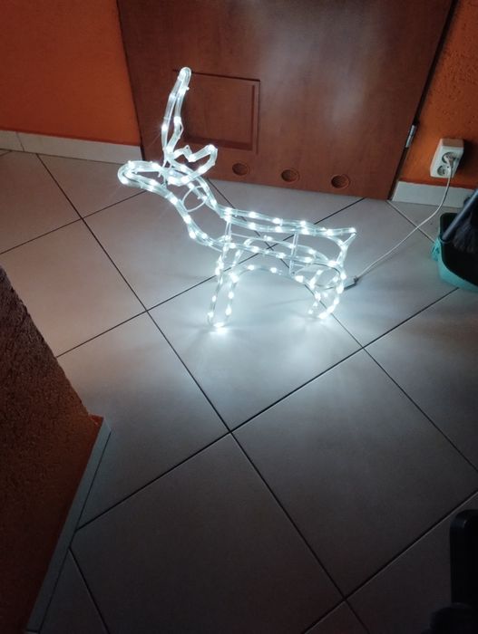 Jeleń neon świąteczny