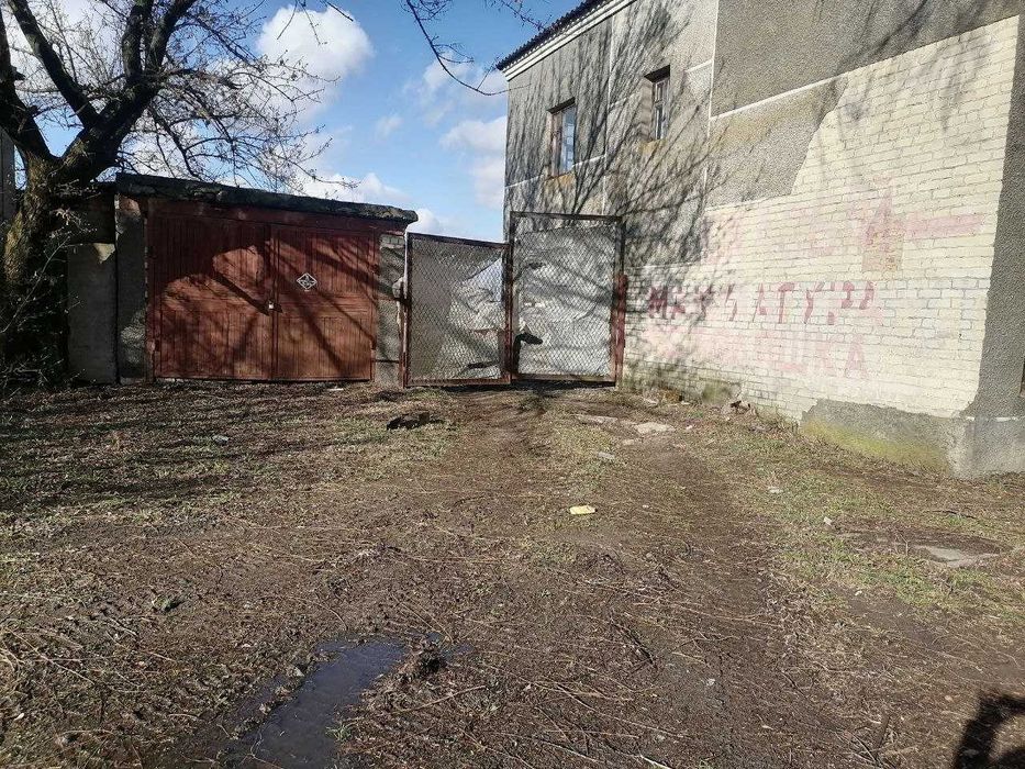 Приміщення під АВТОБІЗНЕС.