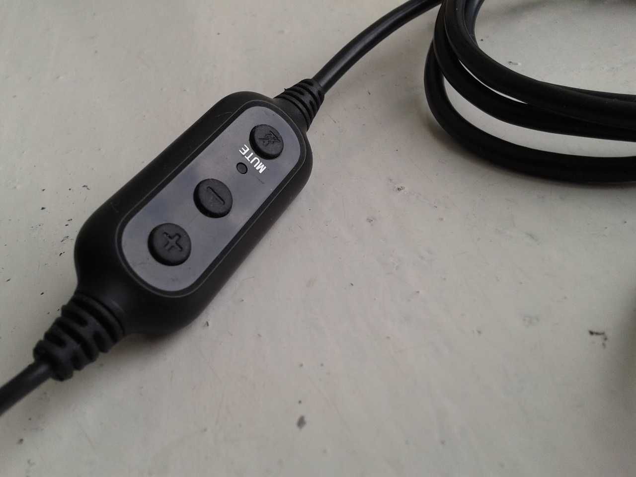 Наушники Logitech PC Headset 960 USB