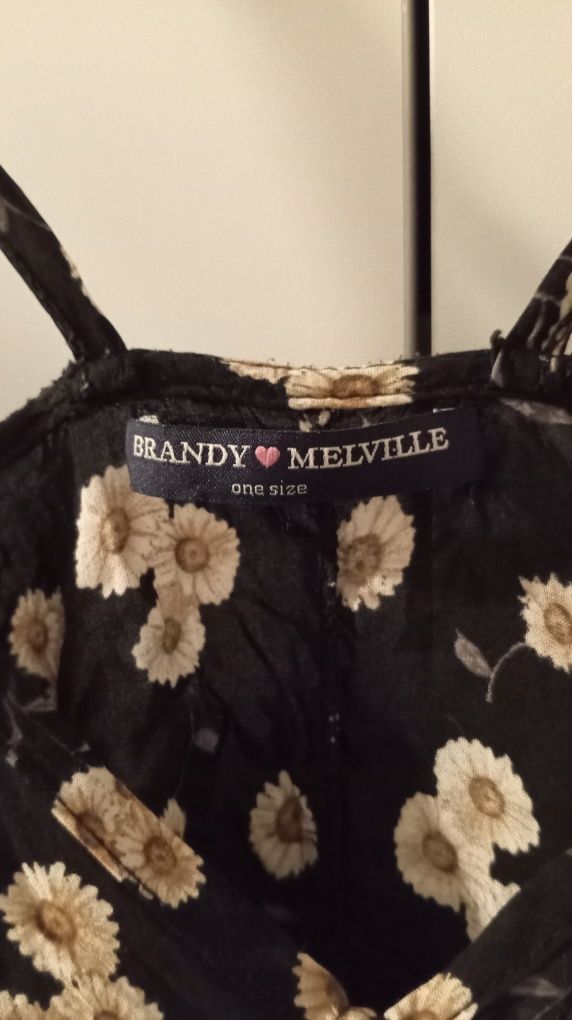 Letnia sukienka czarna na ramiączkach bawełna wiskoza Brandy Melville