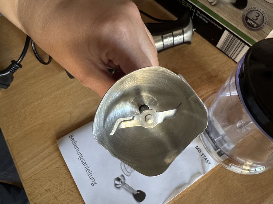 Blender ręcznyj