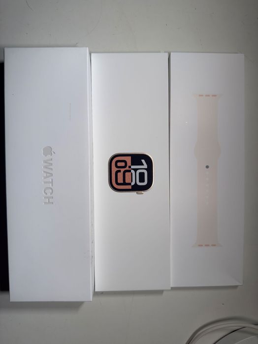Nowy Apple Watch 10 42mm Rose Gold