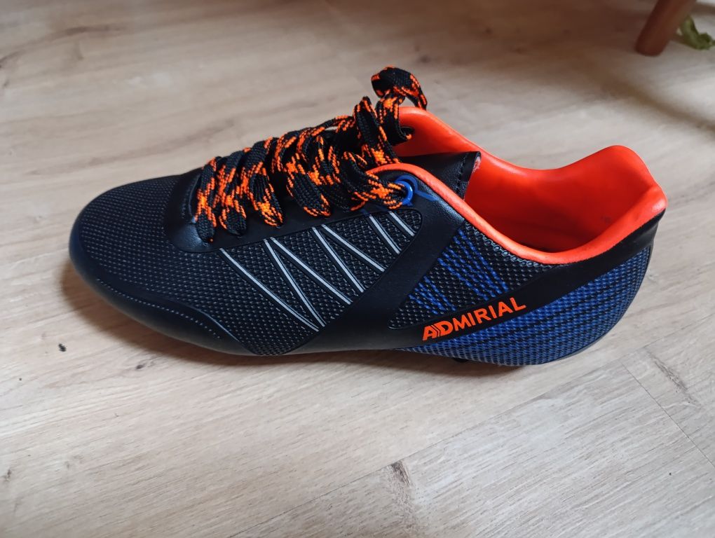 Buty Korki  *NOWE*