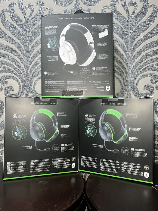 Навушники Razer Kaira Pro Xbox black та Kaira Hyper Speed Xbox white