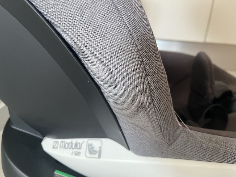 Cadeira Auto Izi Modular I-Size cizenta BeSafe