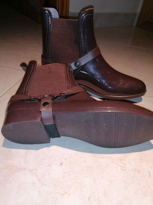 Botins de chuva castanhos 37