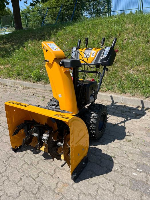 Dwustopniowa odśnieżarka spalinowa Cub Cadet NOWA z USA