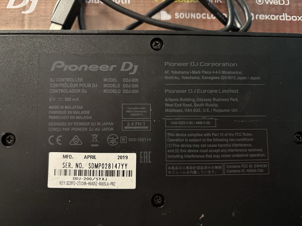 DJ Controller DDJ-200