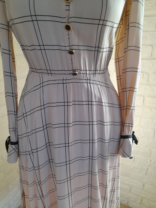 Ekskluzywna Suknia TARANKO roz. 34/36