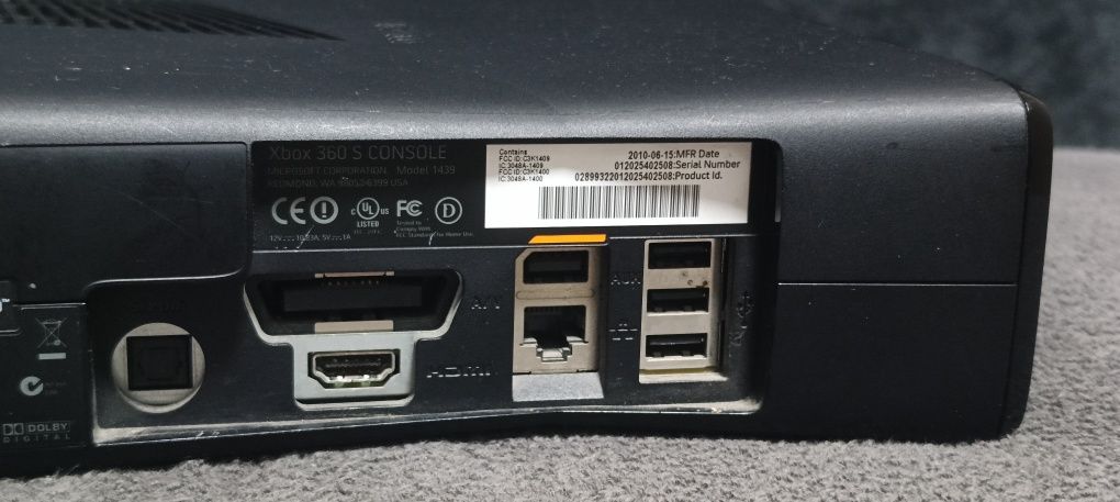 Konsola do gier Xbox 360 Slim S Microsoft
