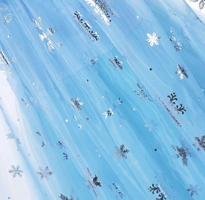 Безумно красивое карнавальное платье Эльзы от Disney+туфельки.