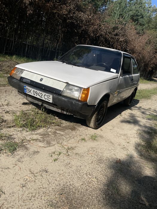 Заз Таврія  на впевненому ходу