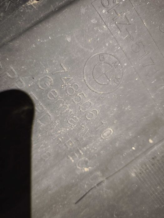 Nadkole lewy przód lewa BMW E90 E91 LCI M pakiet komplet oryginał