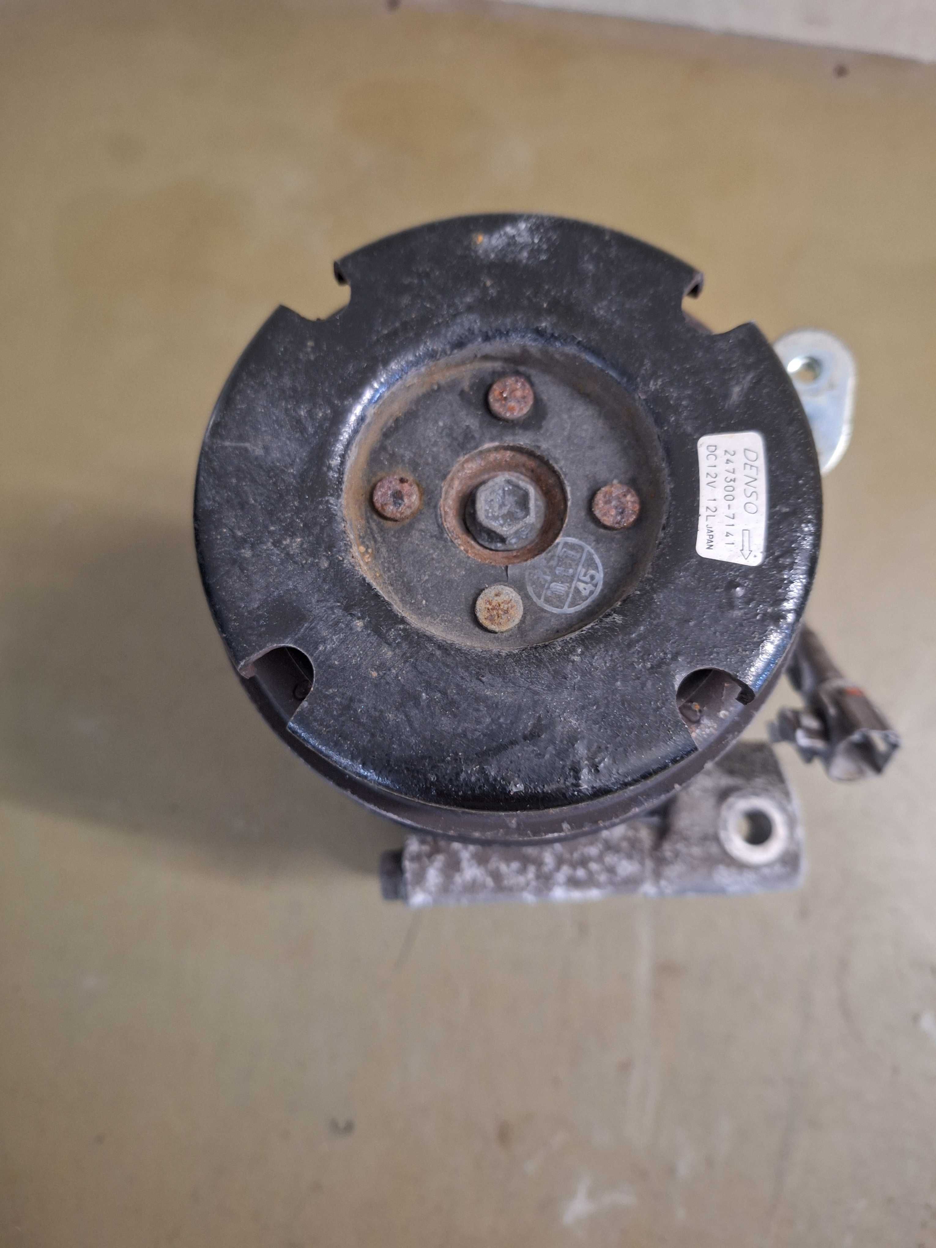 Sprężarka klimatyzacji subaru 2.0 outback forester 447,280-09.30
