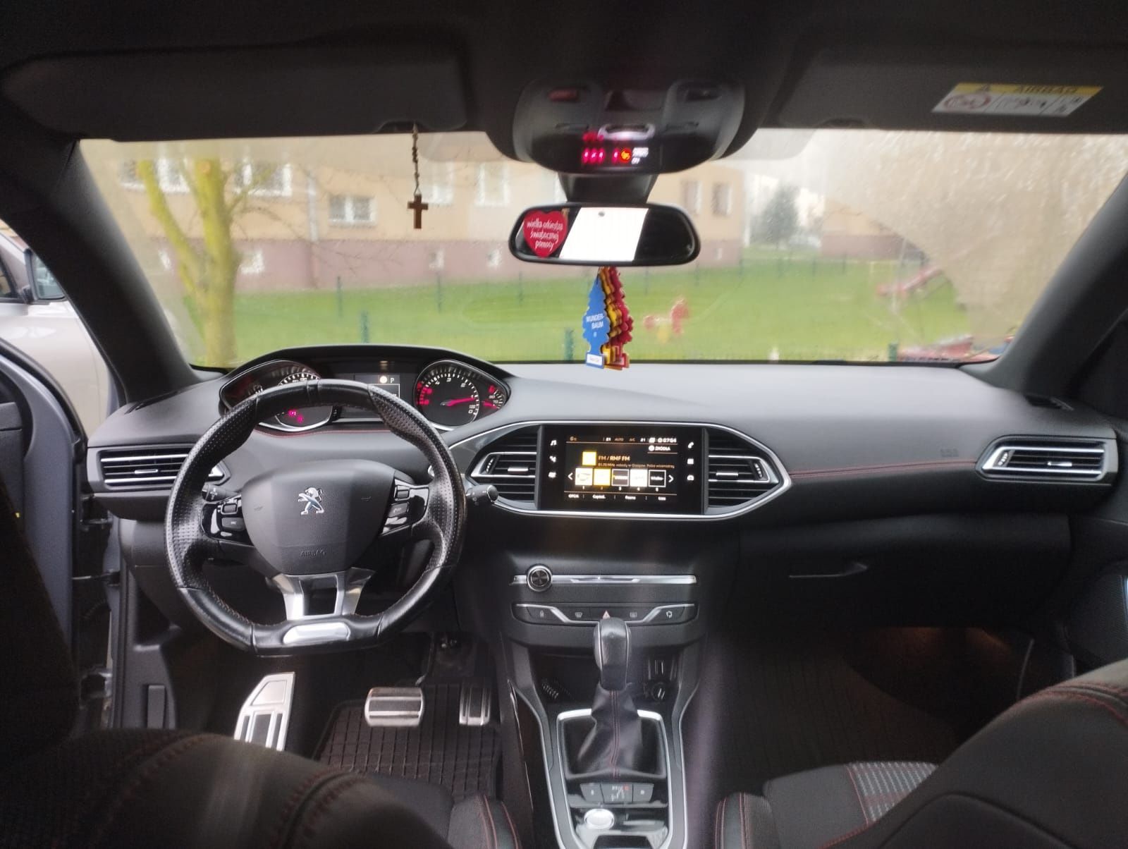 Sprzedam Peugeot 308 GT Line + GRATIS komplet opon zimowych