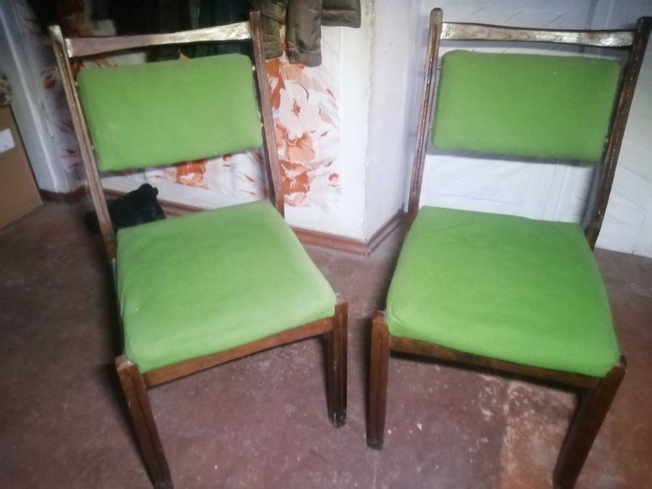 Стулья в хорошем состоянии 2 шт.