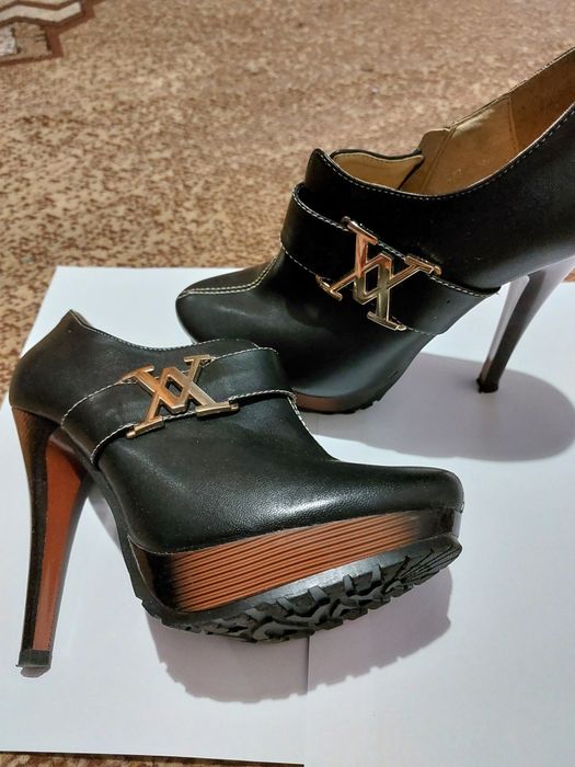 Туфлі та Батильйони