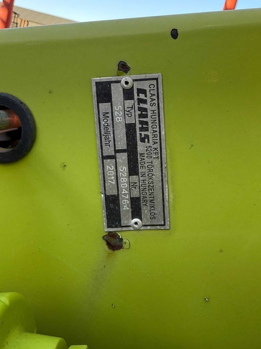 Зернова Жниварка Claas Vario 680