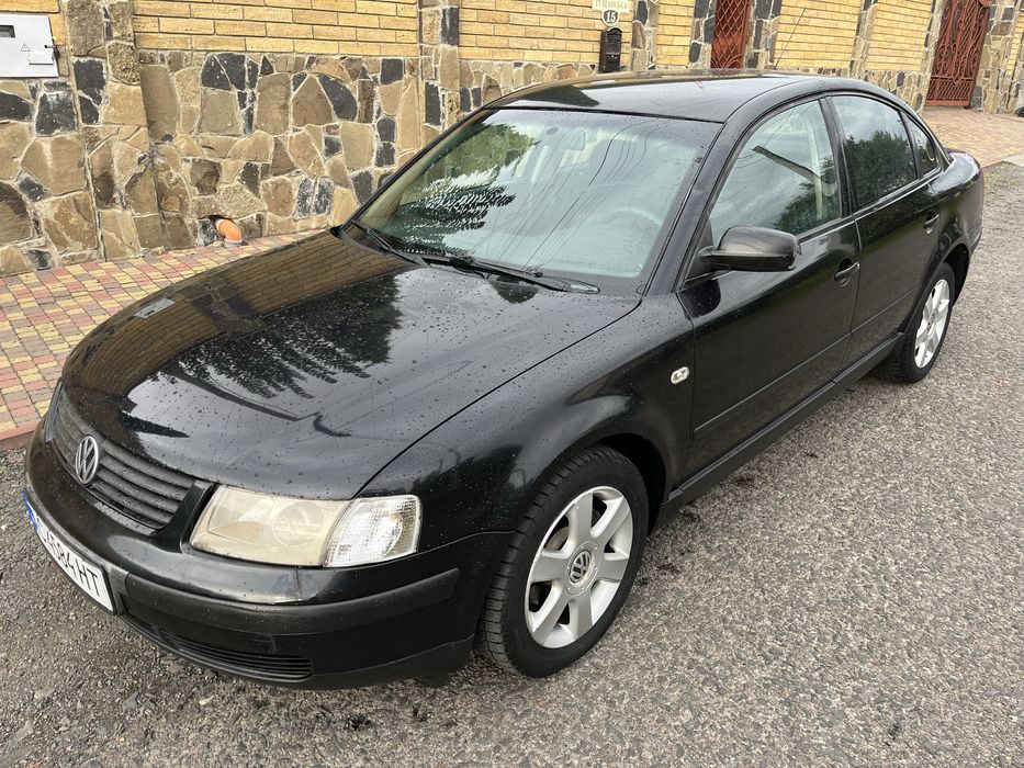 Volkswagen Passat b5  1.8 бензін