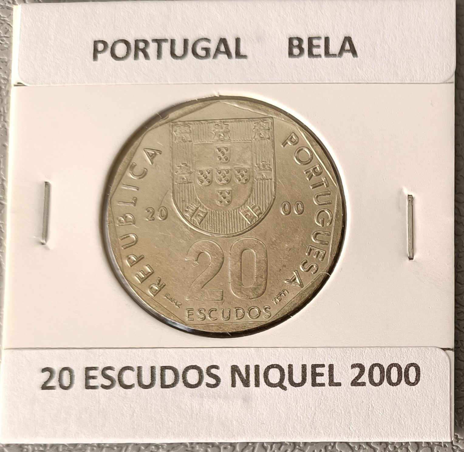 8 Moedas de 20 Escudos da República Portuguesa { Emissão Anual}