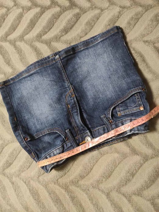 Продам шкільну блузу,сукню,платье,спідницю,светр,штани,лосини на 7-8-9