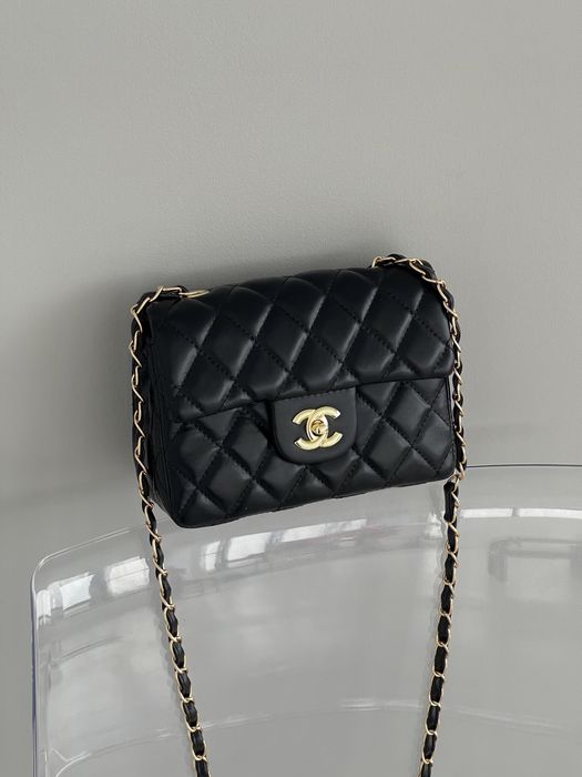 Сумка жіноча Chanel міні гладка