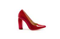 Sapatos Guava, vermelhos, brilhantes, originais e confortáveis.