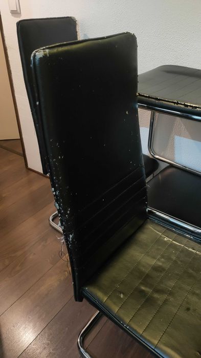 Cadeiras para restaurar