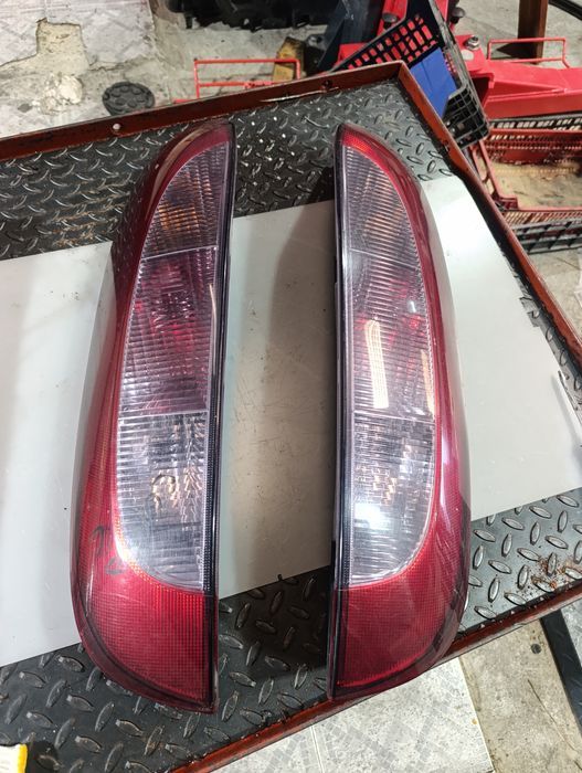Farolim traseiro direito Opel Corsa C 09114337