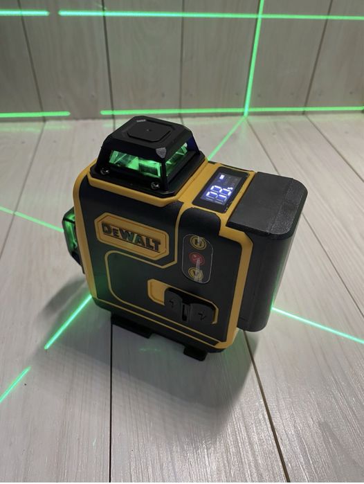 Лазерний рівень нівелір DeWalt 4D 16 ліній зелений луч