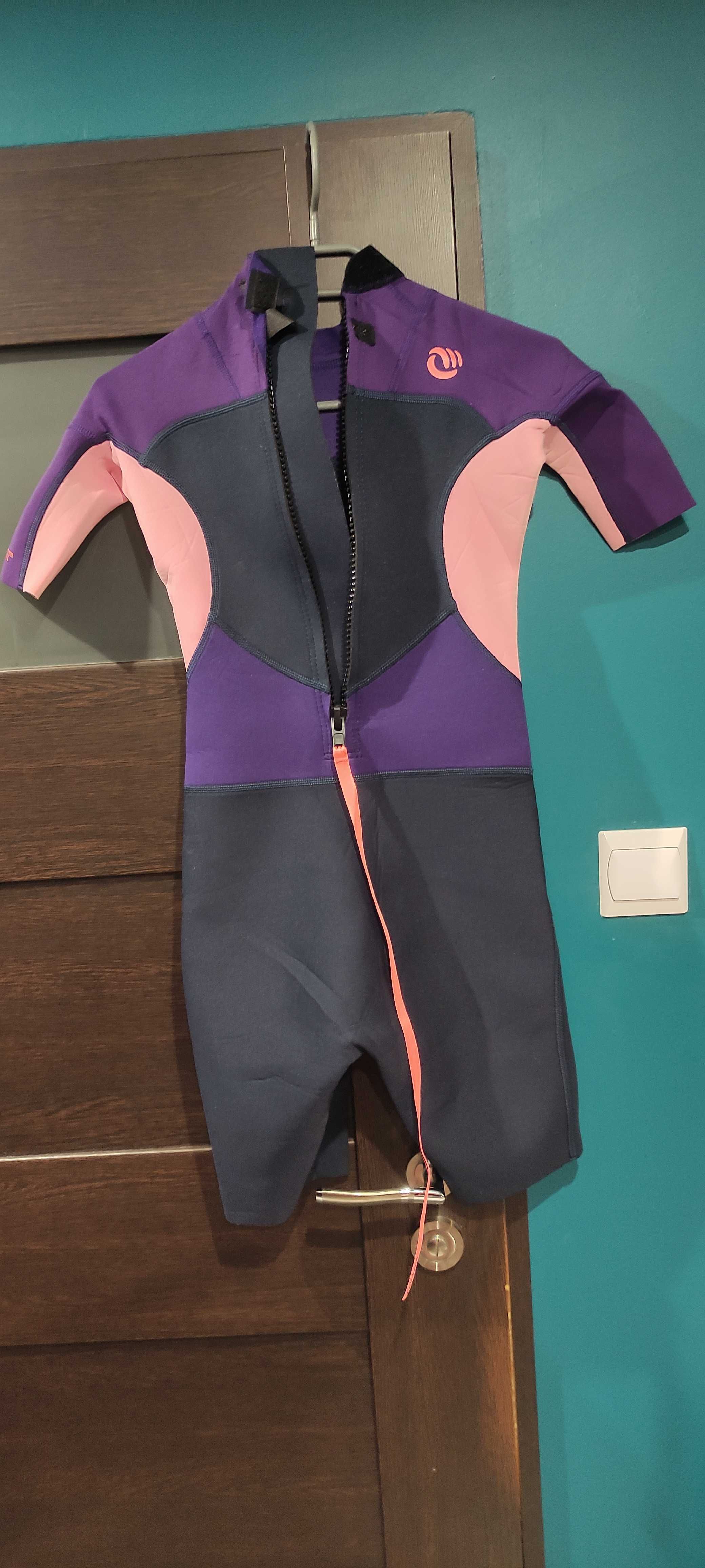 Strój kąpielowy pianka r. 140