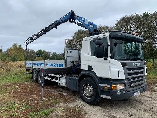 Scania P 310  Scania P 310 HDS HMF 1820 radio rotator!