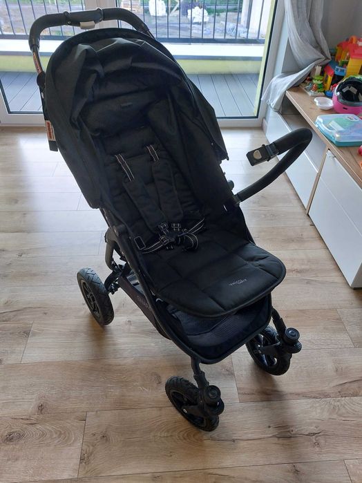 Wozek spacerowy VALCO BABY SNAP 4 kompactowy lekki