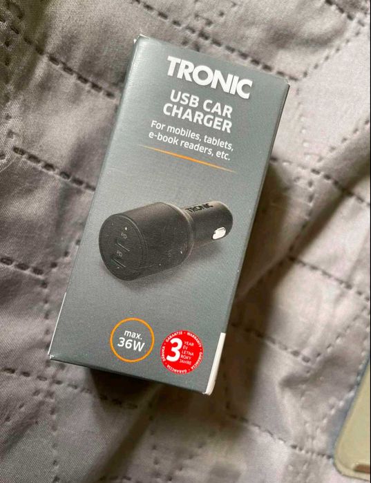 Автомобільний зарядний пристрій в прикурювач  usb адаптер tronic