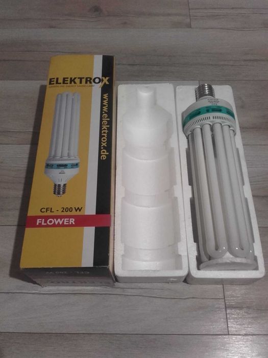 żarówka lampa ELEKTROX greenline energy saving lamp CFL 200W 2700K E40